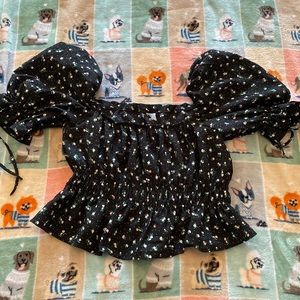 Blouse from H&M- Size Medium- a floral design with puffy sleeves